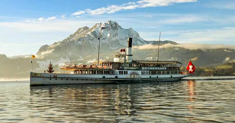 Goldene Rundfahrt: Schiff, Zahnradbahn & Luftseilbahn